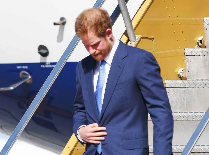 Obseques du prince Philip le prince Harry arrive a Londres sans Meghan commence une semaine decisive