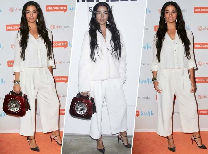 Camila Alves jupe culotte blanche et chemisier assorti on craque