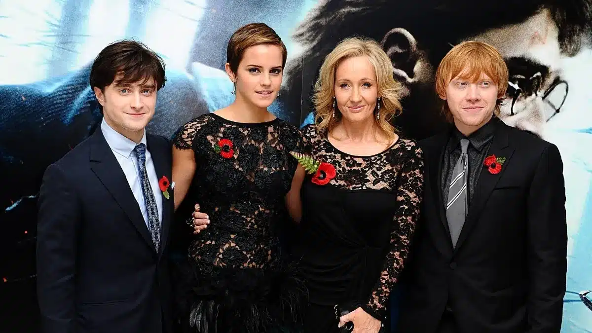 "Ils peuvent garder leurs excuses" : J.K. Rowling coupe définitivement les ponts avec Emma Watson et Daniel Radcliffe, stars de "Harry Potter"